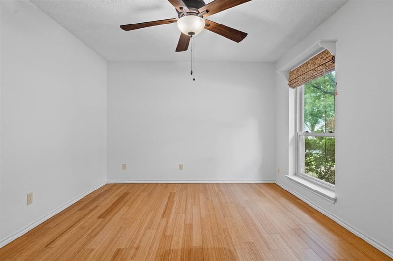 4930 High Creek Drive, Arlington TX 76017 - Photo 30