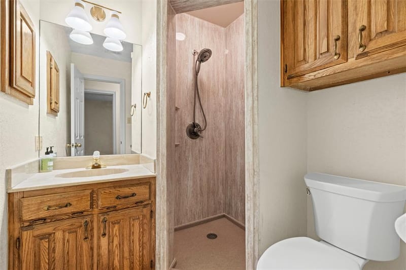 4930 High Creek Drive, Arlington TX 76017 - Photo 31