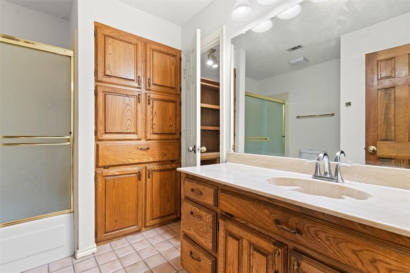 4930 High Creek Drive, Arlington TX 76017 - Photo 25