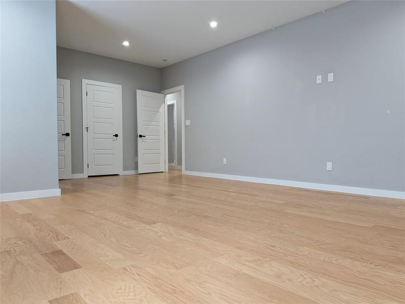 2871 E Overton Road, Dallas TX 75216 - Photo 7