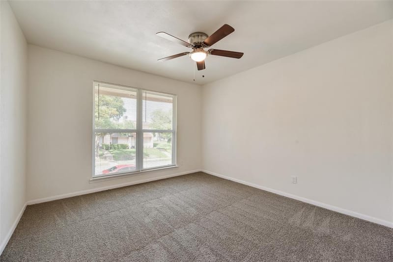 514 Valley Park Drive, Garland TX 75043 - Photo 13
