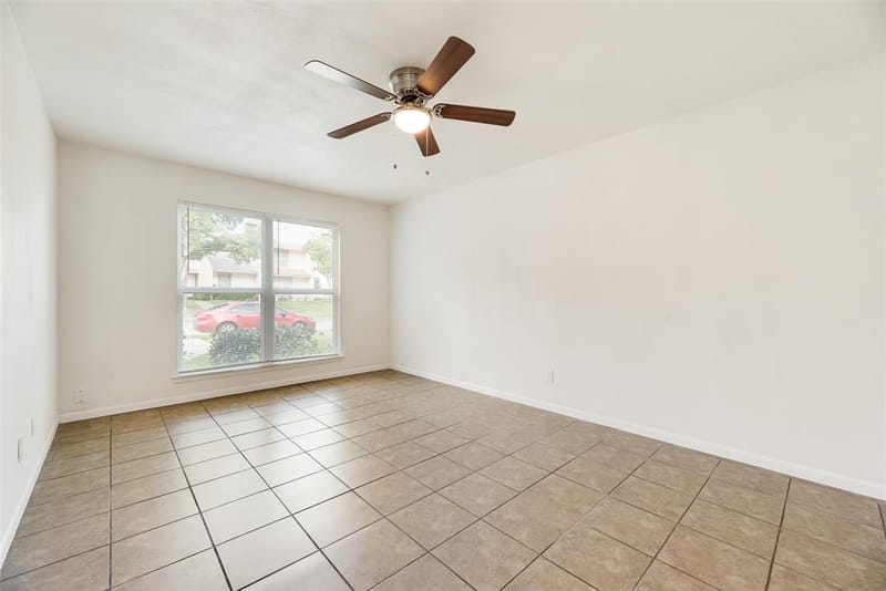514 Valley Park Drive, Garland TX 75043 - Photo 22