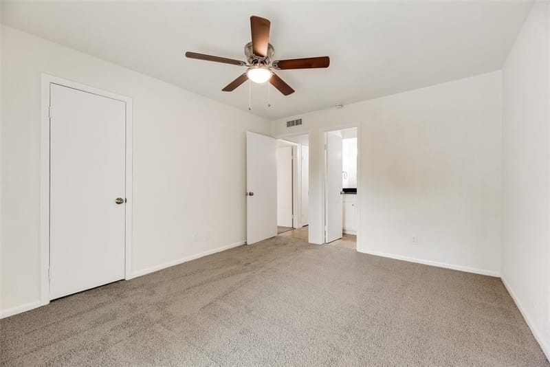 514 Valley Park Drive, Garland TX 75043 - Photo 19