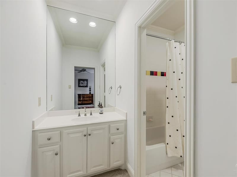 1201 Pecan Hollow Trail, McKinney TX 75072 - Photo 32