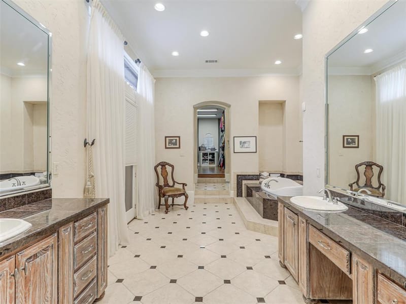 1201 Pecan Hollow Trail, McKinney TX 75072 - Photo 18