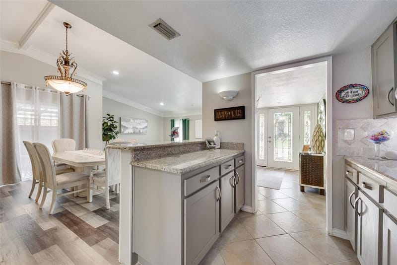 1911 White Rose Lane, Carrollton TX 75007 - Photo 17