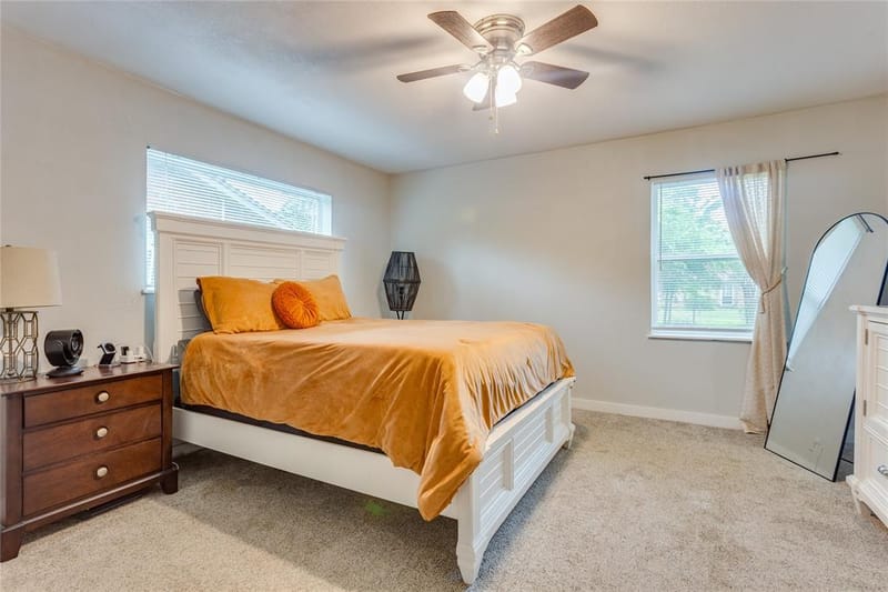 2012 Bradford Drive, Arlington TX 76010 - Photo 11