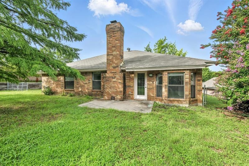 602 Valleyridge Court, Decatur TX 76234 - Photo 4