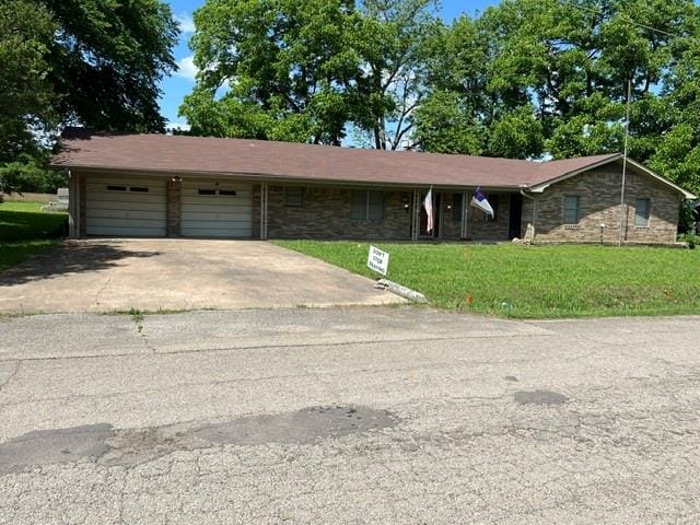 304 Sunset Street, Roxton TX 75477