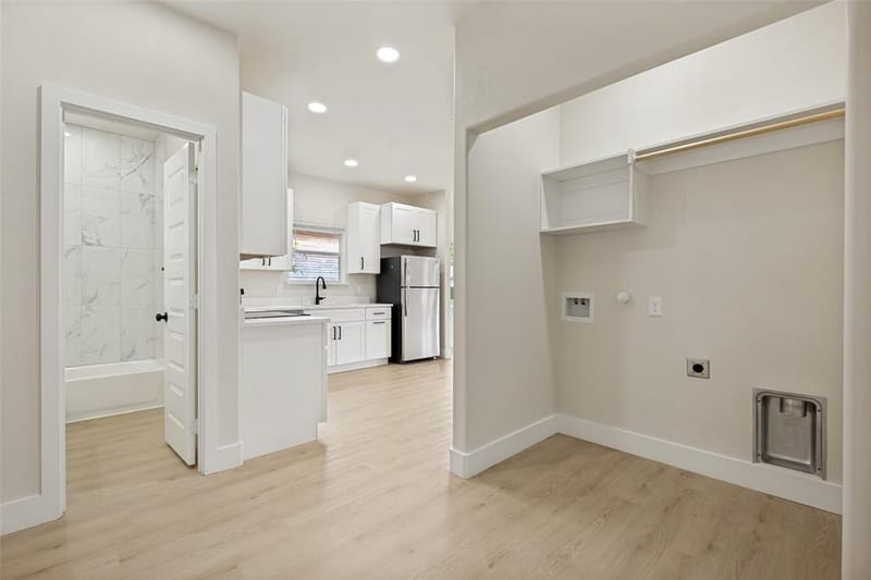 2834 Tanner Street, Dallas TX 75215 - Photo 11