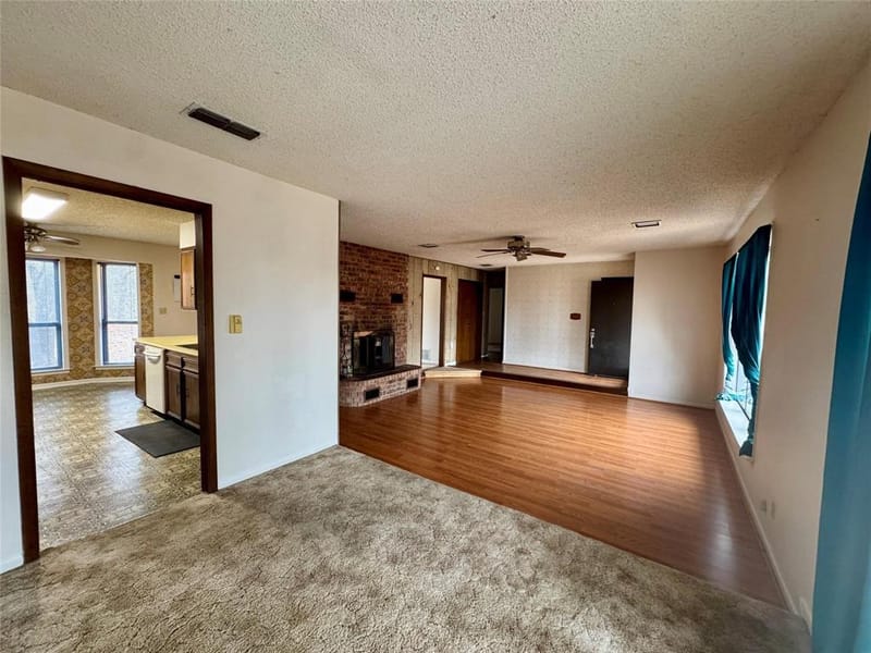 1304 W Wise Street, Bowie TX 76230 - Photo 6