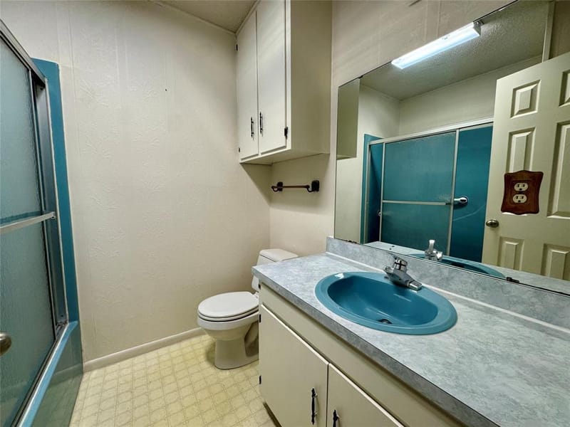 1304 W Wise Street, Bowie TX 76230 - Photo 13
