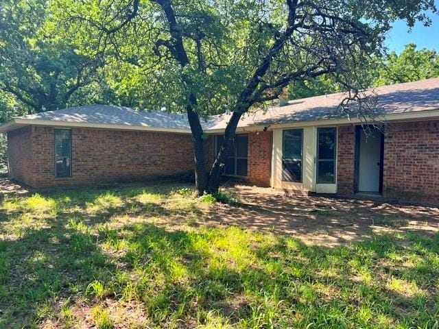 1304 W Wise Street, Bowie TX 76230 - Photo 3
