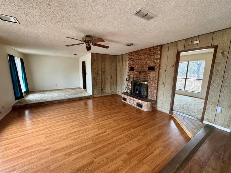 1304 W Wise Street, Bowie TX 76230 - Photo 5