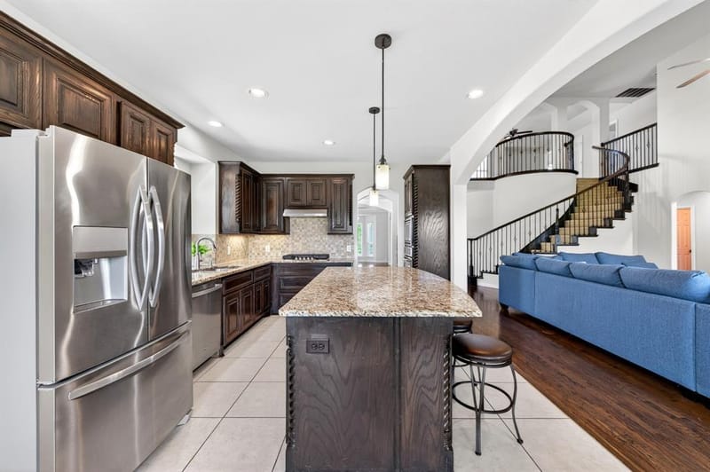13811 Sorano Drive, Frisco TX 75035 - Photo 12