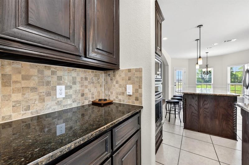 13811 Sorano Drive, Frisco TX 75035 - Photo 9