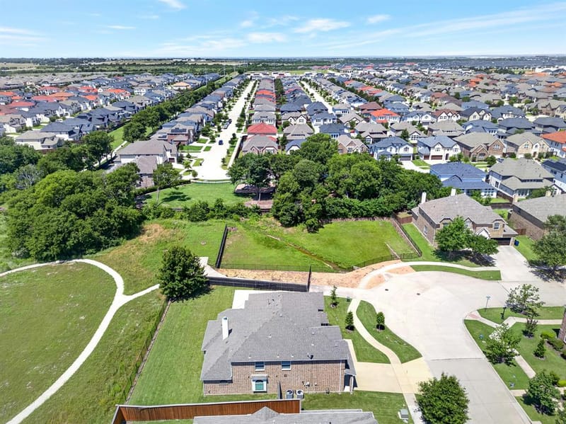 13811 Sorano Drive, Frisco TX 75035 - Photo 31