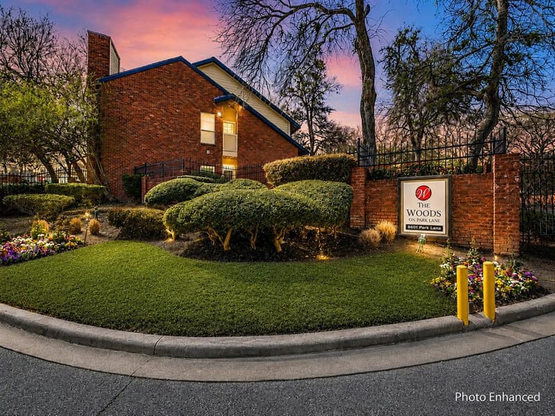8601 Park Lane # 323, Dallas TX 75231 - Photo 2