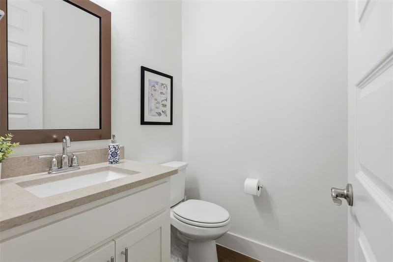 8116 Radnor Road, Dallas TX 75231 - Photo 28