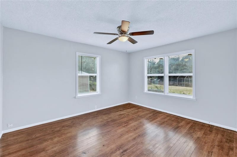 4208 Huckleberry Circle, Dallas TX 75216 - Photo 12