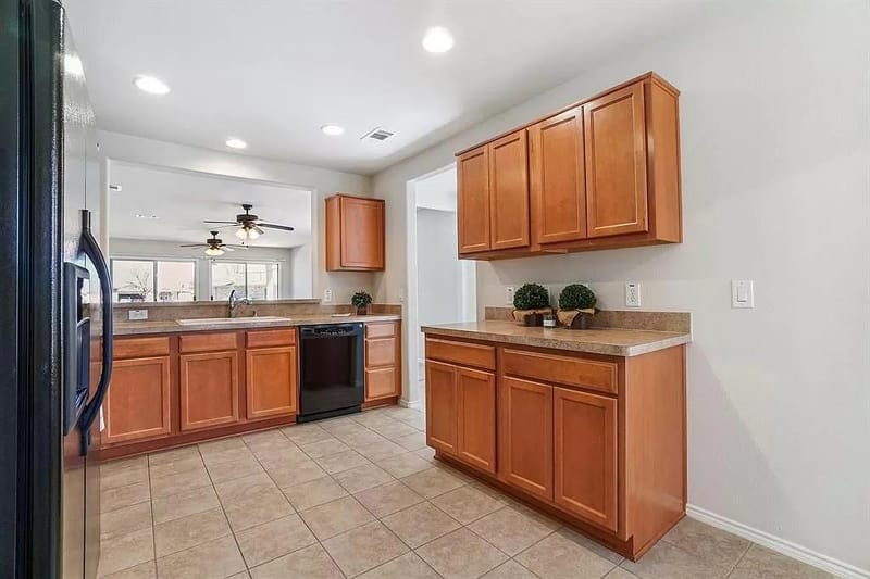 7850 Birmingham Forest Drive, Frisco TX 75036 - Photo 5