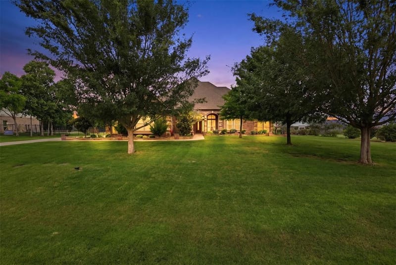 186 Las Colinas Trail, Cross Roads TX 76227 - Photo 3