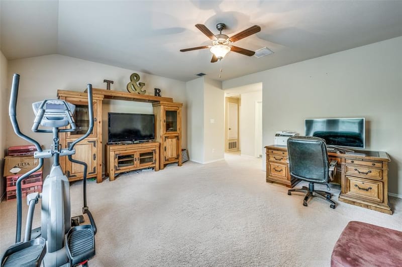 8924 Holliday Lane, Aubrey TX 76227 - Photo 11