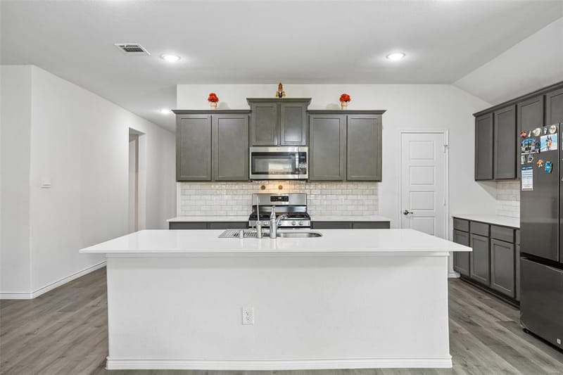 3910 Faulkner Avenue, Celina TX 76227 - Photo 8
