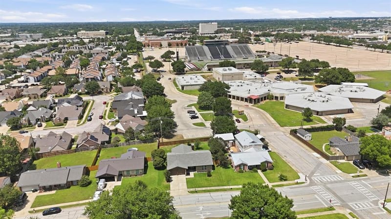 1909 Schumac Lane, Bedford TX 76022 - Photo 22