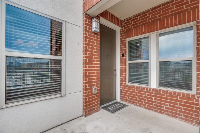 1596 Fiji Street, Dallas TX 75203 - Photo 4