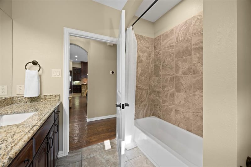 8230 Glenwick Drive, Waxahachie TX 75167 - Photo 18