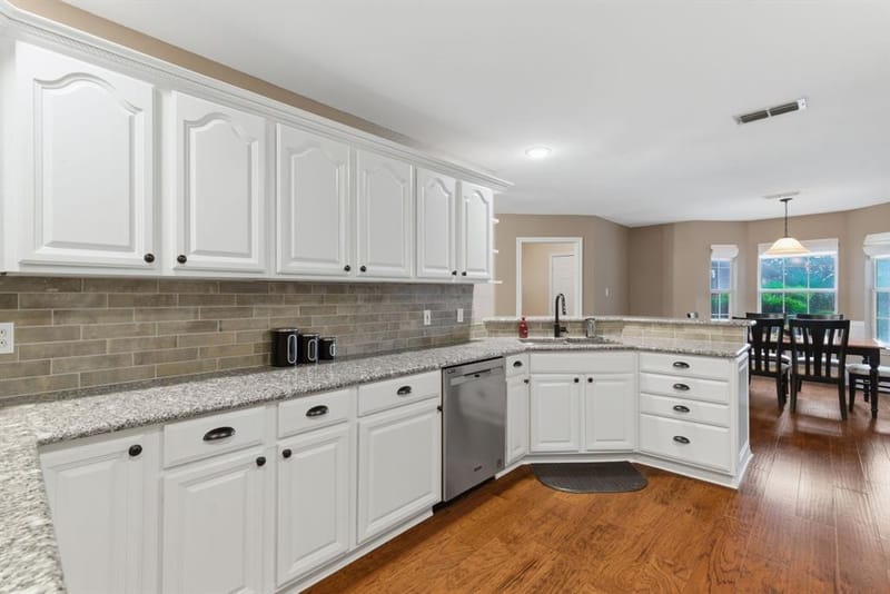 7512 Woodland Drive, Alvarado TX 76009 - Photo 9