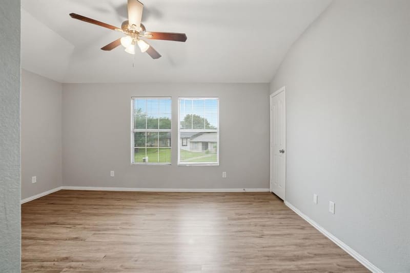 238 Creek Cove Drive, Dallas TX 75217 - Photo 16