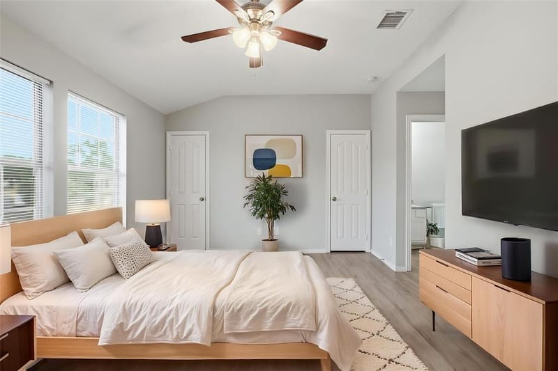 238 Creek Cove Drive, Dallas TX 75217 - Photo 7