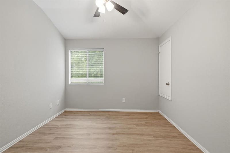 238 Creek Cove Drive, Dallas TX 75217 - Photo 24