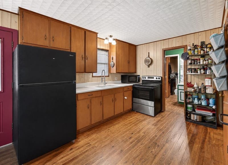 1001 Leaning Oak Drive, Tool TX 75143 - Photo 5
