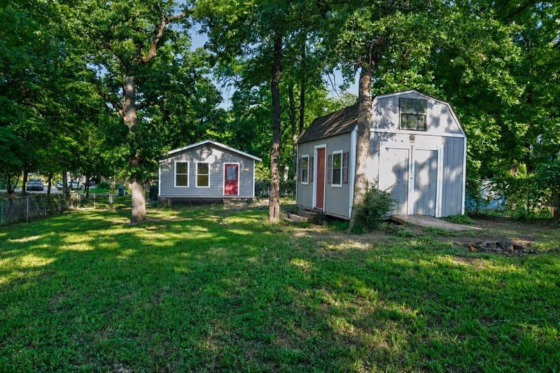 1001 Leaning Oak Drive, Tool TX 75143 - Photo 9