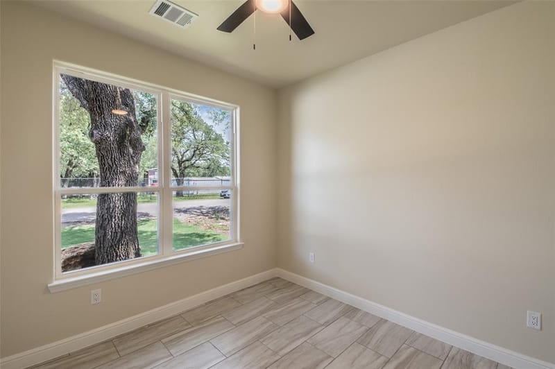 2719 Sycamore Court, Granbury TX 76048 - Photo 17