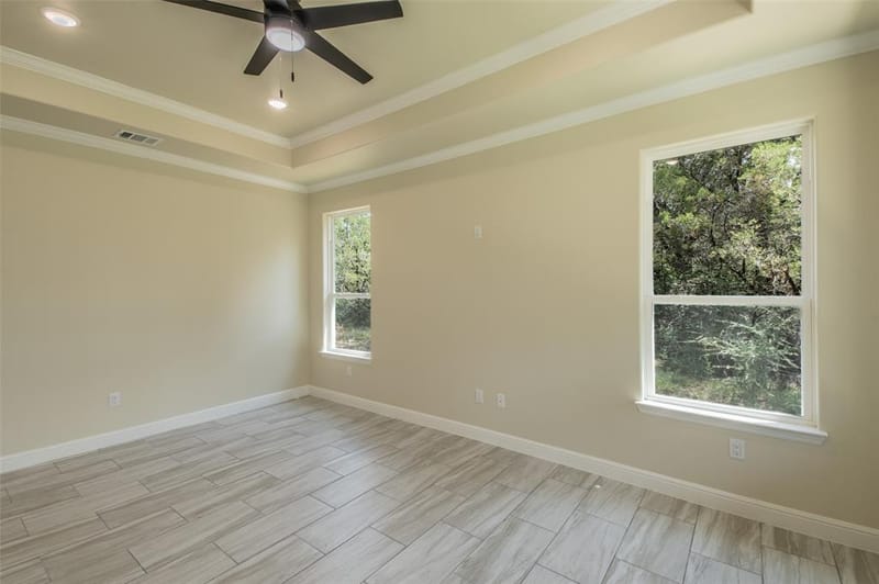 2719 Sycamore Court, Granbury TX 76048 - Photo 7