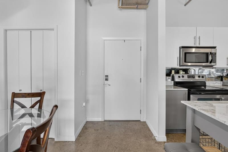 1001 Belleview Street # 703, Dallas TX 75215 - Photo 7
