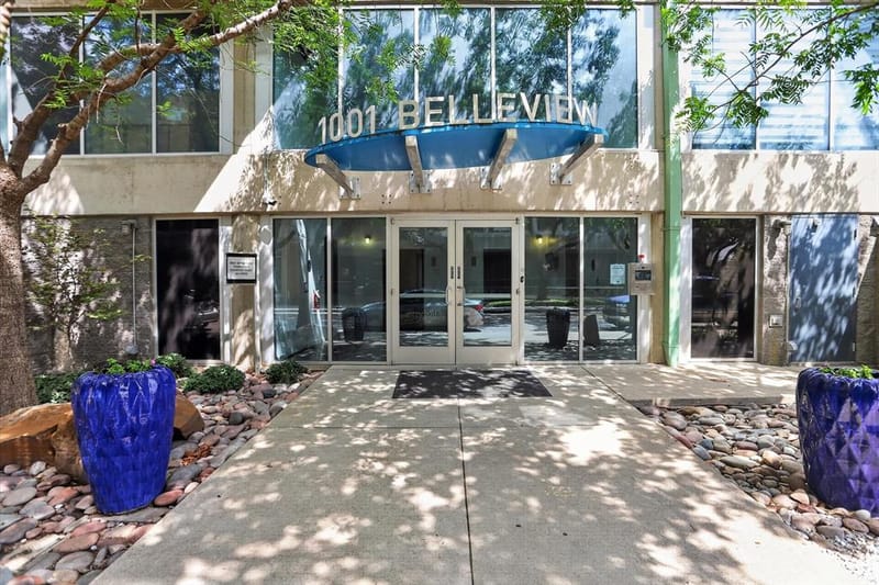 1001 Belleview Street # 703, Dallas TX 75215 - Photo 3