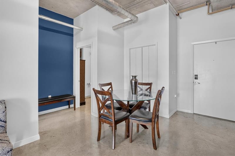 1001 Belleview Street # 703, Dallas TX 75215 - Photo 8