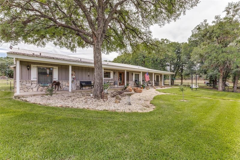 7085 Red Bud Lane, Fort Worth TX 76135 - Photo 3