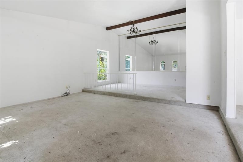2604 Woodside Drive, Arlington TX 76016 - Photo 12