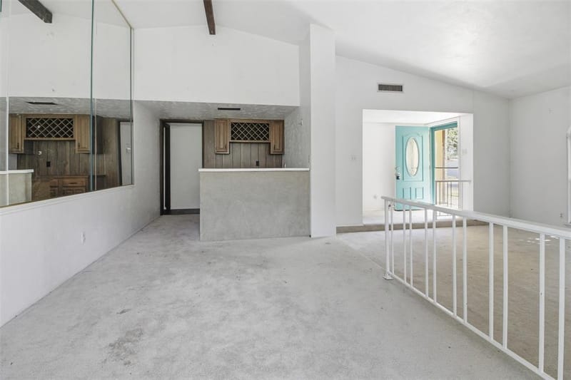 2604 Woodside Drive, Arlington TX 76016 - Photo 10