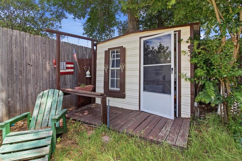 2604 Woodside Drive, Arlington TX 76016 - Photo 25