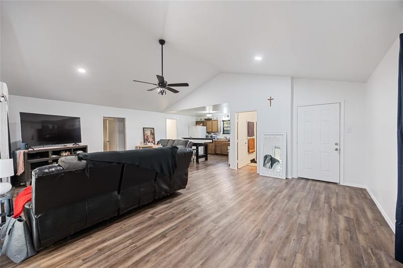 136 Private Road 7708, Emory TX 75440 - Photo 7