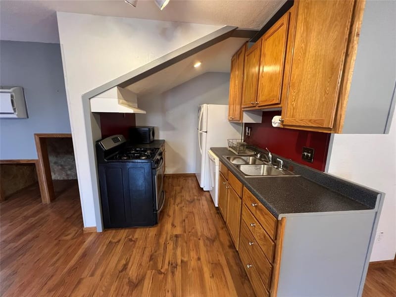 6671 Nyman Drive, Dallas TX 75236 - Photo 27