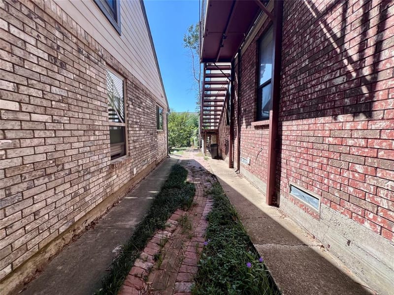 6671 Nyman Drive, Dallas TX 75236 - Photo 21