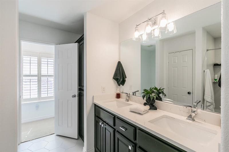 12548 Avondale Ridge Drive, Fort Worth TX 76179 - Photo 32